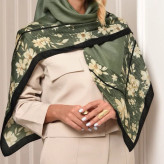 روسری نخی قواره 125 وسط ساده گل دار